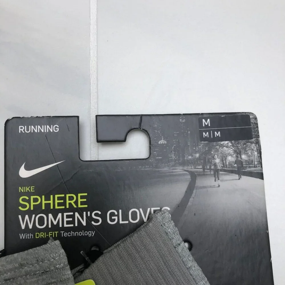 Nike Women's Sphere Gloves 2.0 DRI-FIT Technology 129862 Multi Size